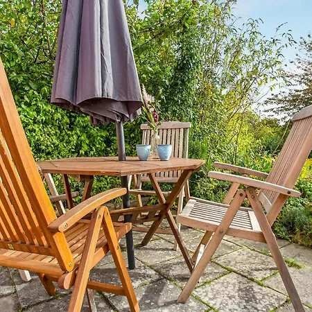 3 Bedroom Cozy In Allinge-Sandvig