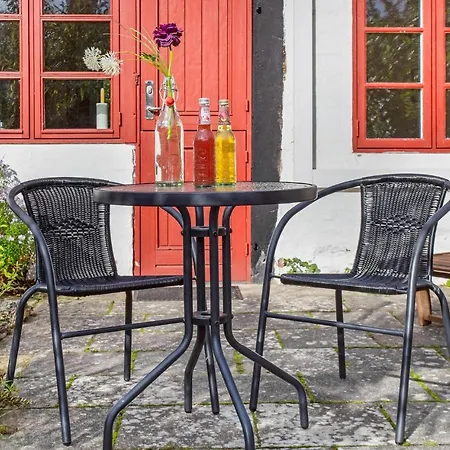 3 Bedroom Cozy In Holiday home Allinge-Sandvig