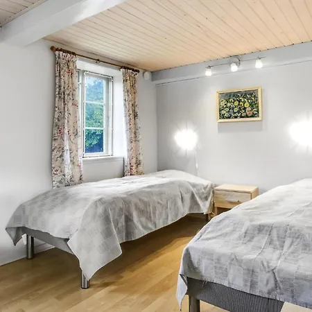 3 Bedroom Cozy In * Allinge-Sandvig
